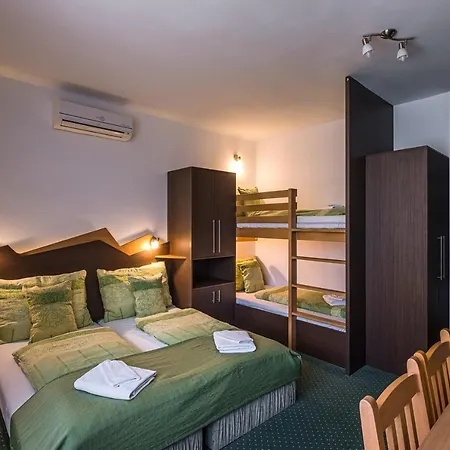 Gasthuis Babi - Babi Vendeghaz