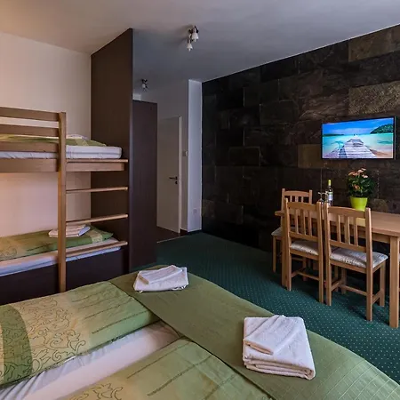 Babi - Babi Vendeghaz 3* Balatonfüred