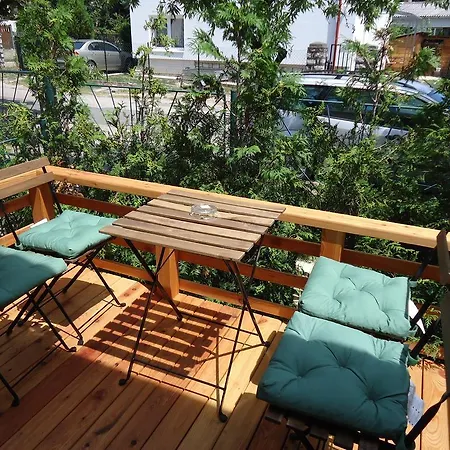 Babi - Babi Vendeghaz 3*