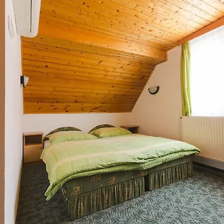 Babi - Babi Vendeghaz Gasthuis 3*