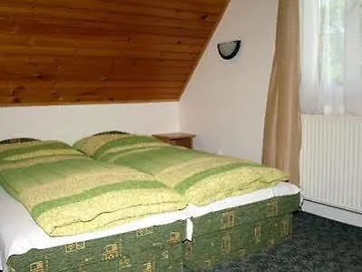 Babi - Babi Vendeghaz 3* Balatonfüred