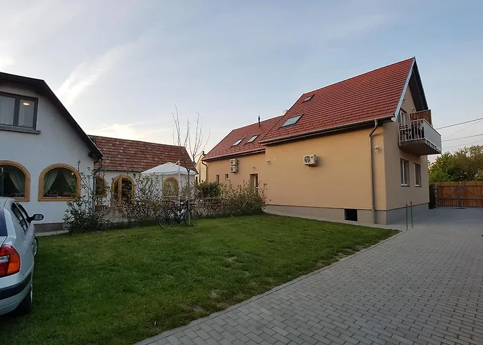 Babi - Babi 3* Balatonfüred